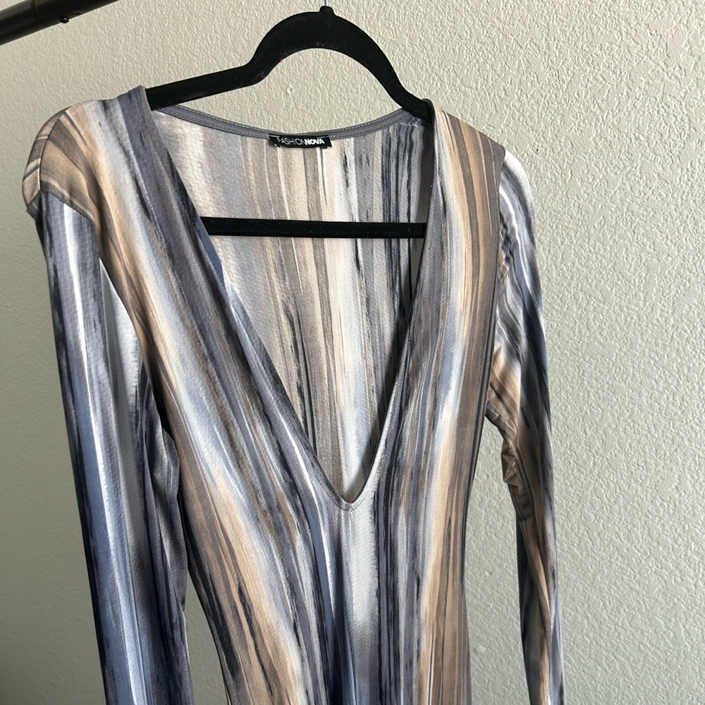 THE Fashion Nova Dress
